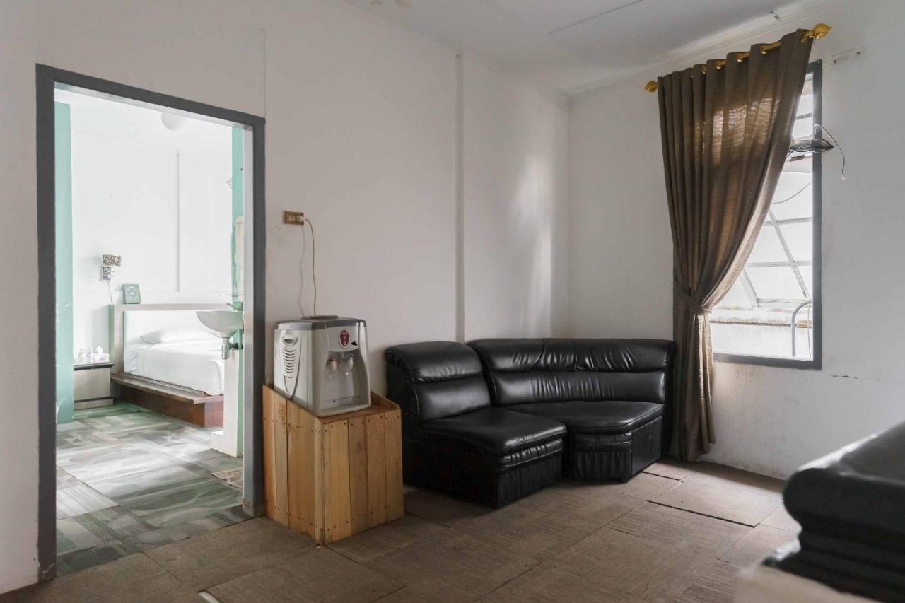 Urbanview Hotel Ananda Syariah By Reddoorz Bukittinggi Kültér fotó